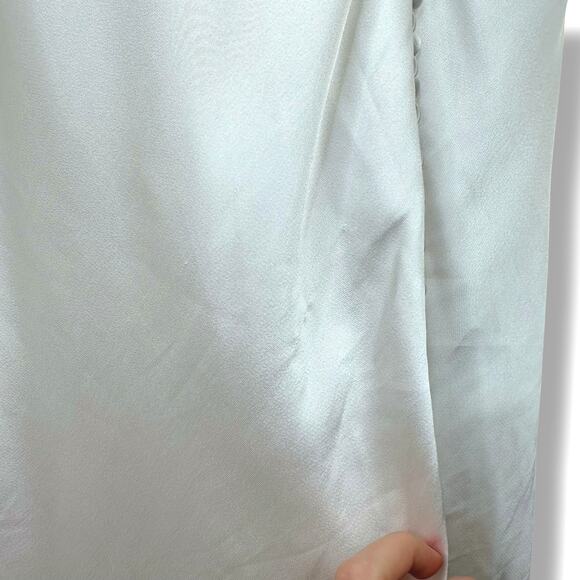 Lulus Lux Bridal NWT Unforgettable Adoration White Satin Asymmetrical Gown Dress - Picture 14 of 14